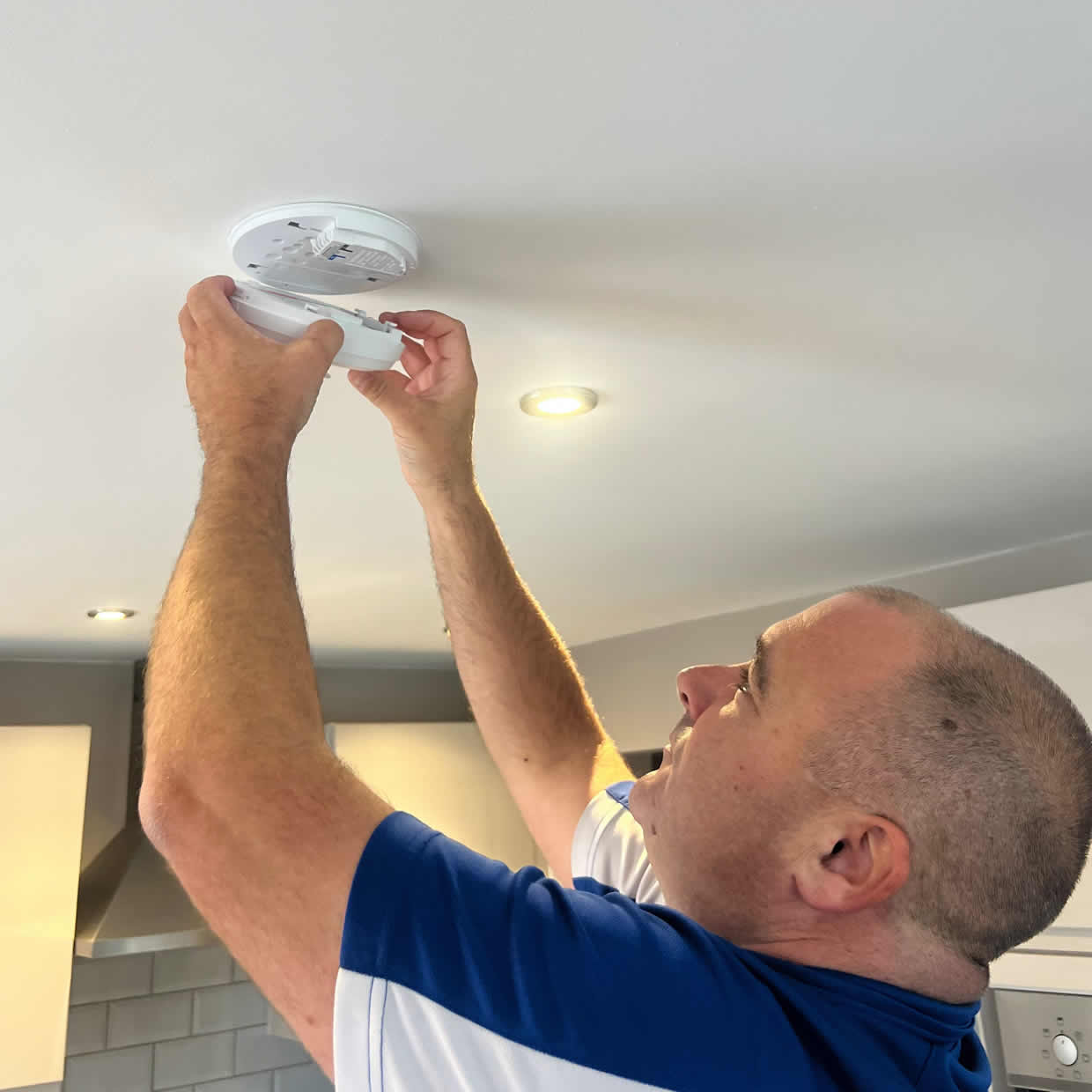 Smoke alarm installation service in Wokingham